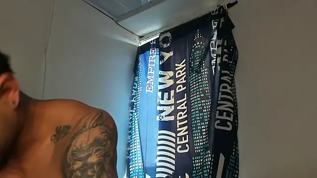  Logan Colton  online show from March 2026 08:03:02 PM