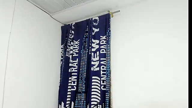  Logan Colton  online show from December 2025 01:43:01 AM