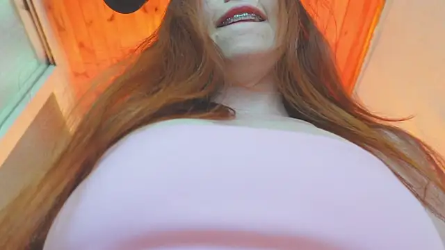 Snapshot of niilaa chatting on November 2025 04:51:01 PM niilaa online show from November 2025 04:51:01 PM