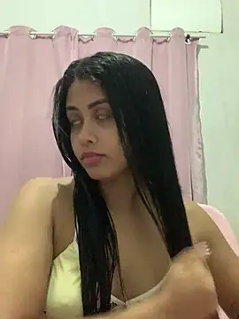 afroditii online show from November 2025 12:59:02 AM