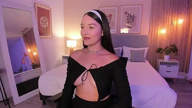 AuroraEvanss online show from November 2025 09:15:01 PM