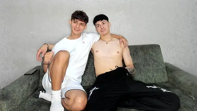 willy sexxx18 online show from February 2026 01:55:01 PM