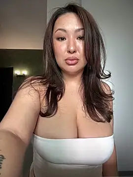 thedaynahoney online show from April 2026 06:37:02 AM