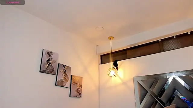 Rossi ss1 online show from October 2025 04:00:01 AM