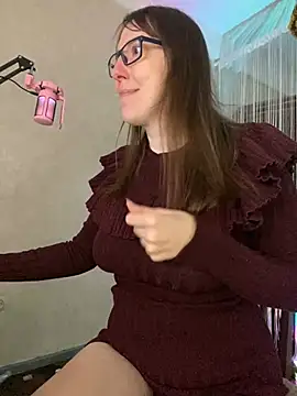 Snapshot of CrazyPinky chatting on December 2024 07:10:01 PM CrazyPinky online show from December 2024 07:10:01 PM