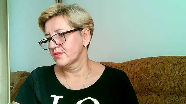 Dana4921 online show from October 2025 02:29:02 PM