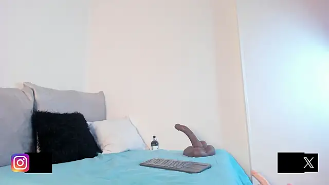 Snapshot of Lilygomezz chatting on January 2026 10:11:02 AM Lilygomezz online show from January 2026 10:11:02 AM