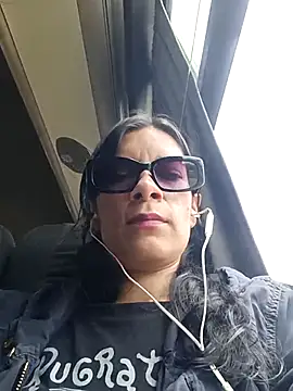 kim lebanon online show from October 2025 04:07:02 PM