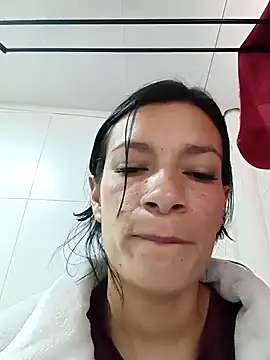 kim lebanon online show from November 2025 07:40:02 PM