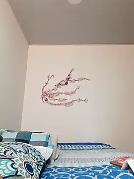 kim lebanon online show from February 2026 06:26:01 PM