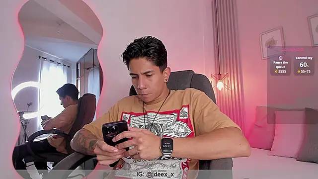 Snapshot of j_deex chatting on February 2026 04:59:02 PM j deex online show from February 2026 04:59:02 PM