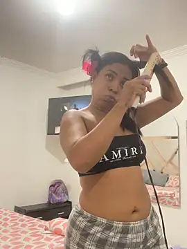 MarianaaSantos online show from April 2026 05:26:01 PM