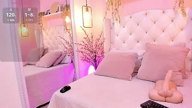 MarianaaSantos online show from March 2026 11:32:02 AM