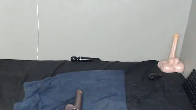 Snapshot of TrishahXo chatting on February 2026 07:15:02 PM TrishahXo online show from February 2026 07:15:02 PM