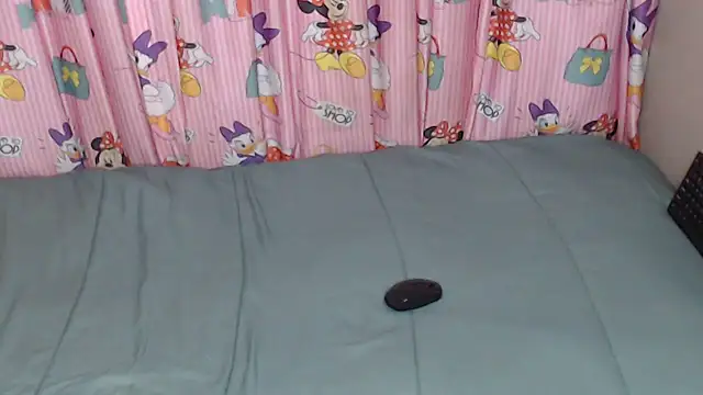 TrishahXo online show from June 2026 07:31:02 PM