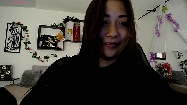 Mia 1120 online show from April 2026 08:17:01 PM