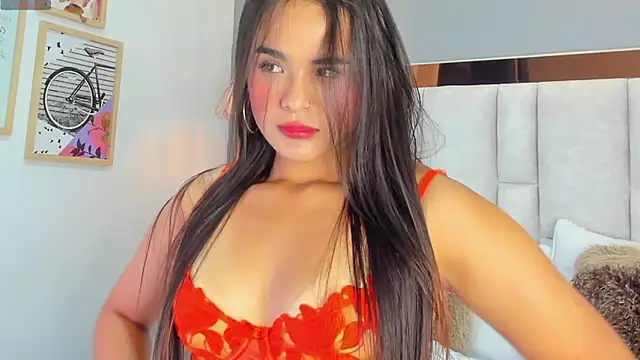 Roxanne Hale online show from September 2025 02:39:02 PM
