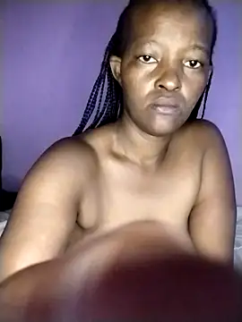 curvyyyyBabe online show from December 2025 10:00:02 PM