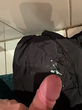 Syrocc online show from November 2025 10:32:01 PM