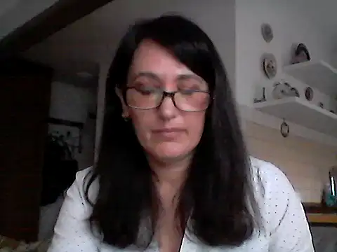 Elena48324 online show from May 2026 05:20:02 PM