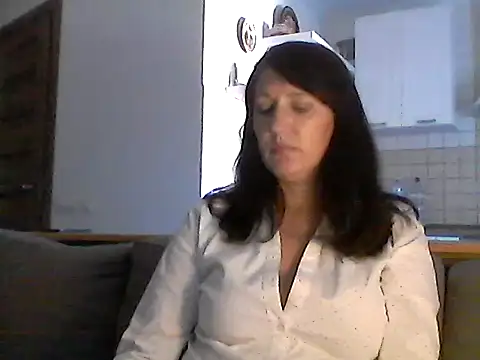 Snapshot of Elena48324 chatting on September 2025 09:37:01 AM Elena48324 online show from September 2025 09:37:01 AM