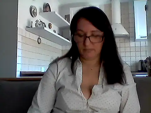 Elena48324 online show from May 2026 10:48:01 AM