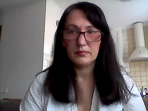 Elena48324 online show from May 2026 09:25:01 AM