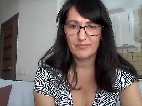 Snapshot of Elena48324 chatting on July 2026 03:01:02 PM Elena48324 online show from July 2026 03:01:02 PM