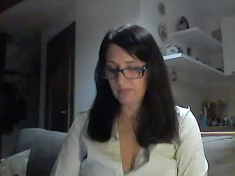 Elena48324 online show from May 2026 06:17:02 PM