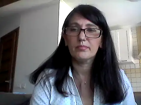 Elena48324 online show from May 2026 10:07:02 AM