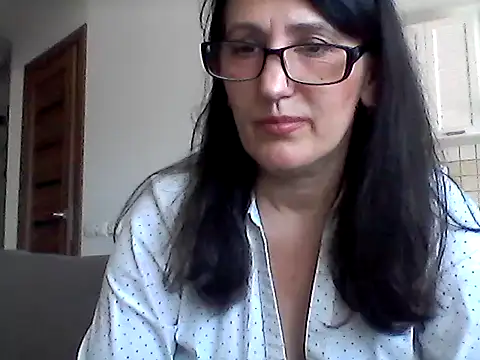 Elena48324 online show from April 2026 10:43:01 AM