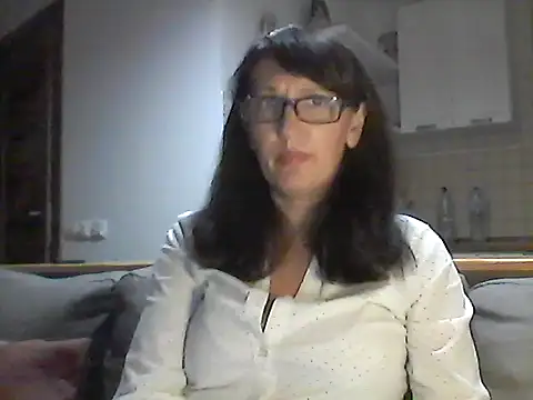 Snapshot of Elena48324 chatting on September 2025 06:03:01 PM Elena48324 online show from September 2025 06:03:01 PM