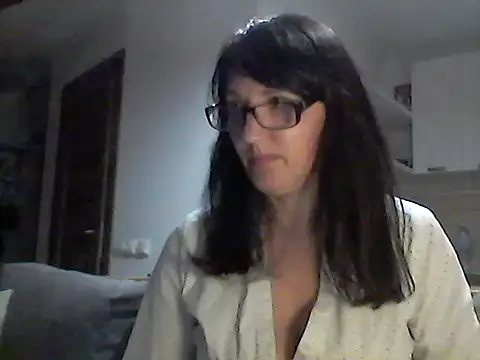 Elena48324 online show from May 2026 05:20:02 PM