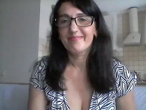 Snapshot of Elena48324 chatting on July 2026 11:43:01 AM Elena48324 online show from July 2026 11:43:01 AM