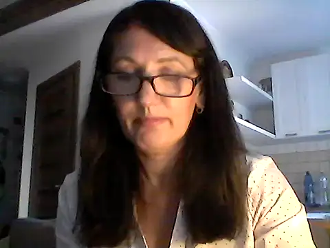 Snapshot of Elena48324 chatting on October 2025 11:45:01 AM Elena48324 online show from October 2025 11:45:01 AM