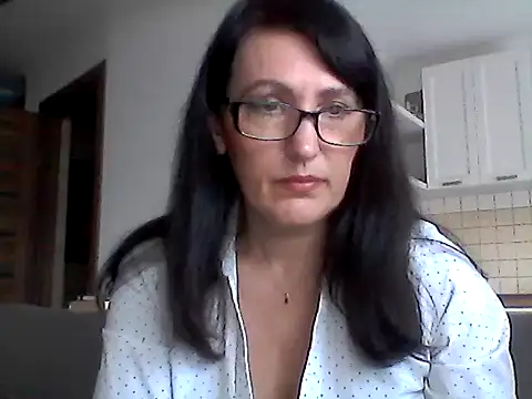 Elena48324 online show from March 2026 01:56:01 PM