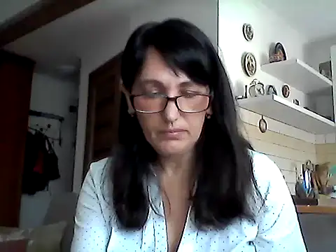 Elena48324 online show from May 2026 10:23:02 AM