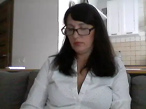 Snapshot of Elena48324 chatting on September 2025 11:39:02 AM Elena48324 online show from September 2025 11:39:02 AM