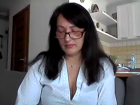 Elena48324 online show from May 2026 07:14:01 AM