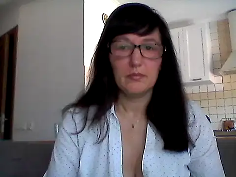 Elena48324 online show from May 2026 07:29:02 AM