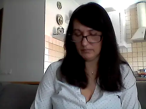 Snapshot of Elena48324 chatting on June 2026 10:53:01 AM Elena48324 online show from June 2026 10:53:01 AM