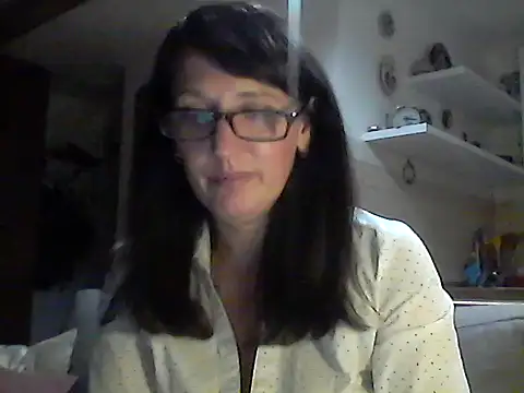 Elena48324 online show from November 2025 07:14:02 PM