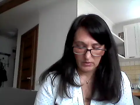 Elena48324 online show from May 2026 11:06:01 AM