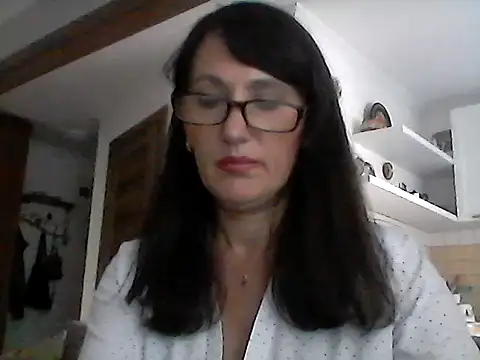 Snapshot of Elena48324 chatting on October 2025 11:36:02 AM Elena48324 online show from October 2025 11:36:02 AM