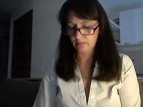 Snapshot of Elena48324 chatting on October 2025 01:46:02 PM Elena48324 online show from October 2025 01:46:02 PM