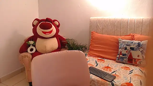  Tiffany1 online show from November 2025 04:52:02 PM