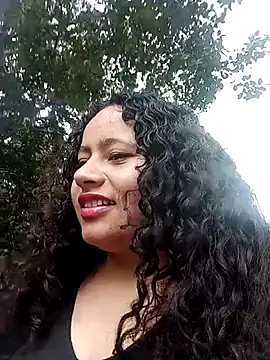 Yaya watson online show from September 2025 05:12:01 PM