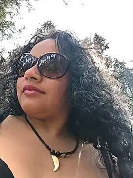 Yaya watson online show from May 2026 07:24:02 PM