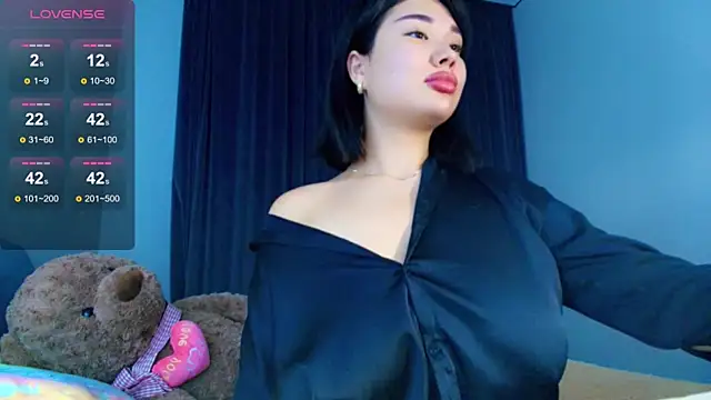 hwa rin online show from October 2025 03:38:02 PM