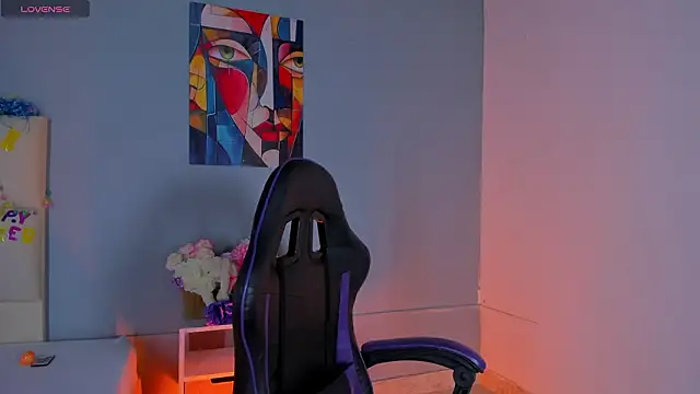 Zafiro  Brown online show from March 2026 07:49:01 PM